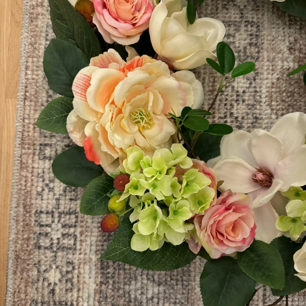 Mixed Rose / Hydrangea  |,Magnolia/ Spring Wreath 22”